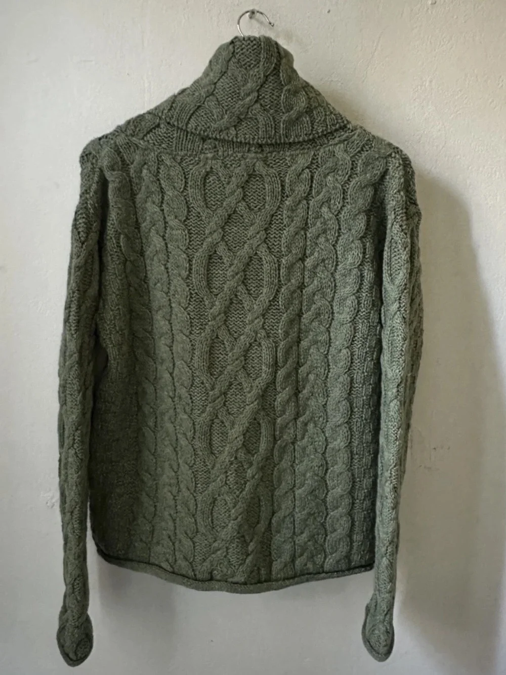 Inis Crafts Womens M Irish Cable Knit Sweater Green Merino Wool Chunky Cottage - Picture 3 of 4